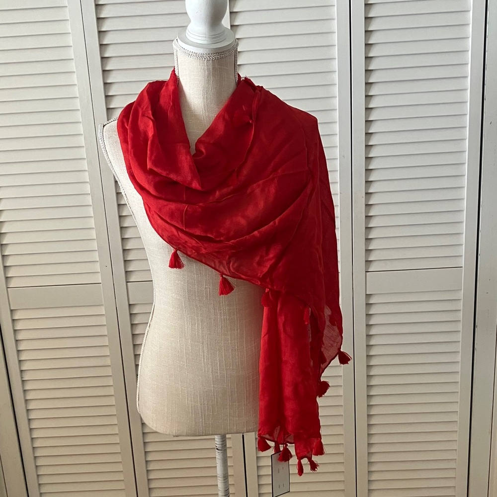 Taleen Red Wrap / Scarf, tassels trimmed, NEW WITH TAGS
With gift pouch